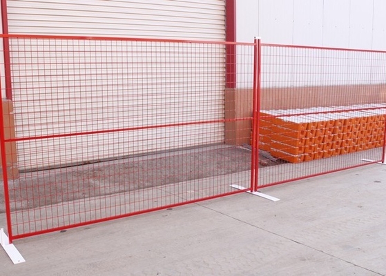 ISO 6 Ft By 10 Ft Fence Panels , Rustproof Construction Site Fencing