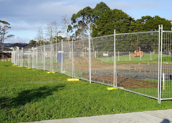 2.1x2.4m Heavy Duty Galvanized LC Steel Temporary Fencing